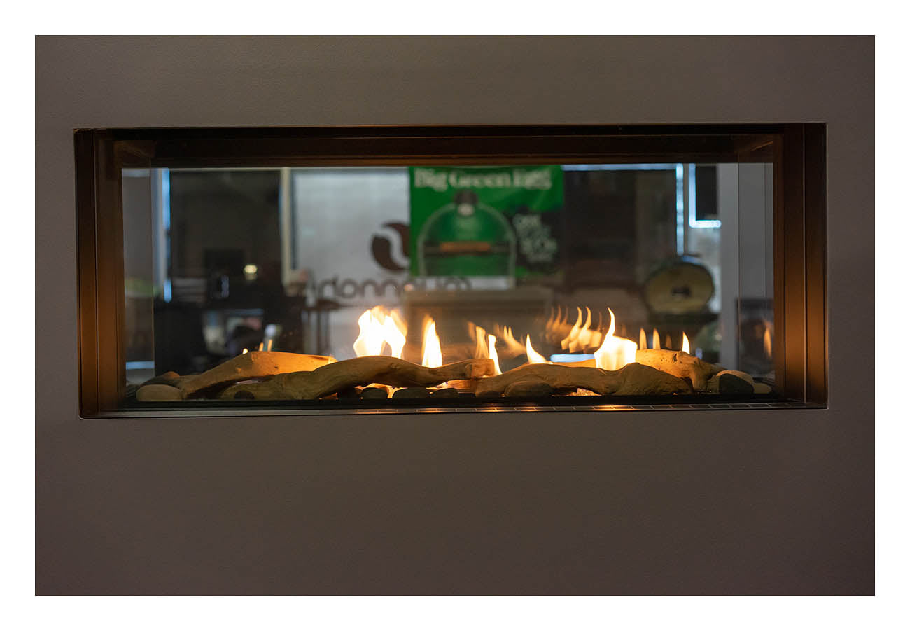 Sierra Flame by Amantii Lyon 48" 4-Sided See-Through Natural Gas Fireplace