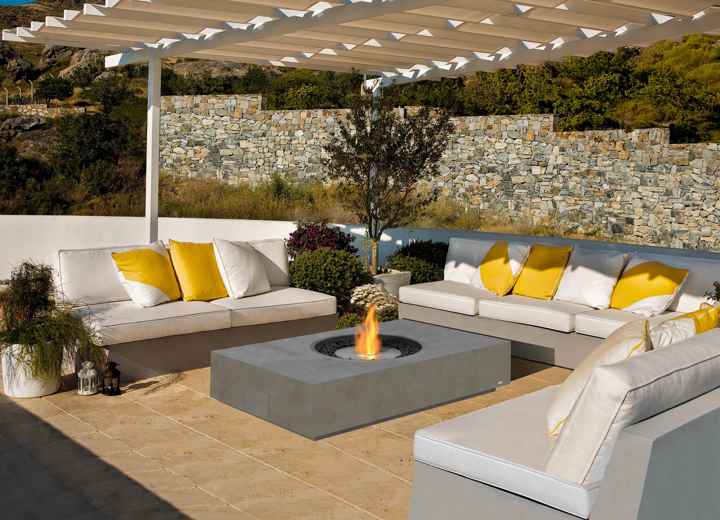 EcoSmart Fire 50" Martini 50 Fire Pit Table with Gas LP/NG Burner by Mad Design Group