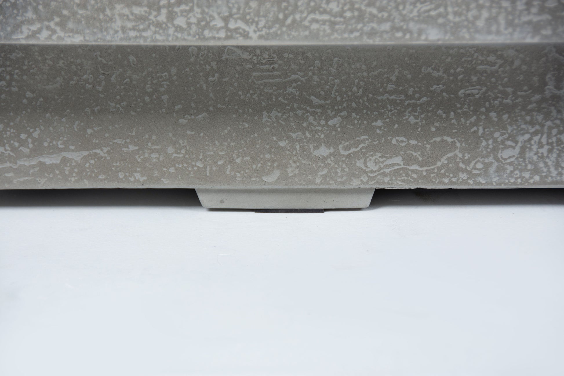 Elementi Plus Riviera 32" Rectangle Light Grey Concrete Liquid Propane Fire Table