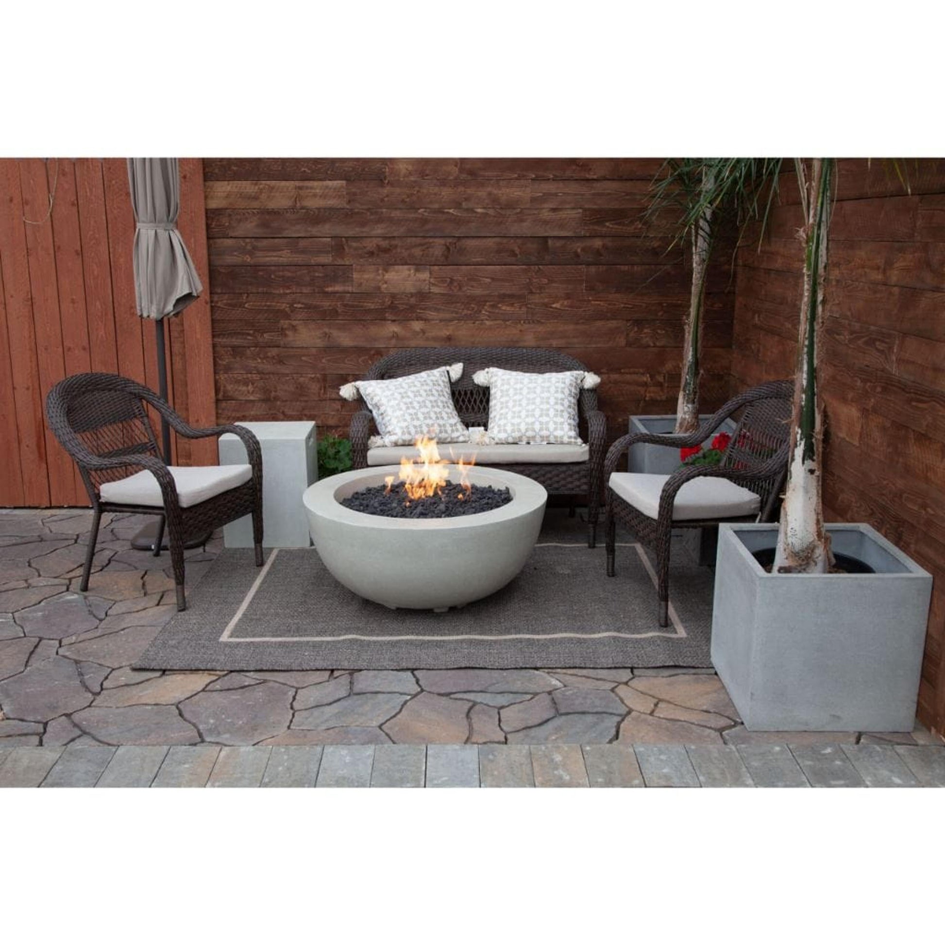 Prism Hardscapes Moderno 8 39" Ultra White Round Concrete Natural Gas Fire Pit Bowl