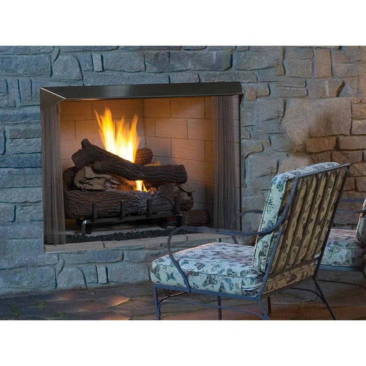 Superior VRE4550 50" Traditional Outdoor Vent-Free Gas Fireplace With White Herringbone Refractory Panels
