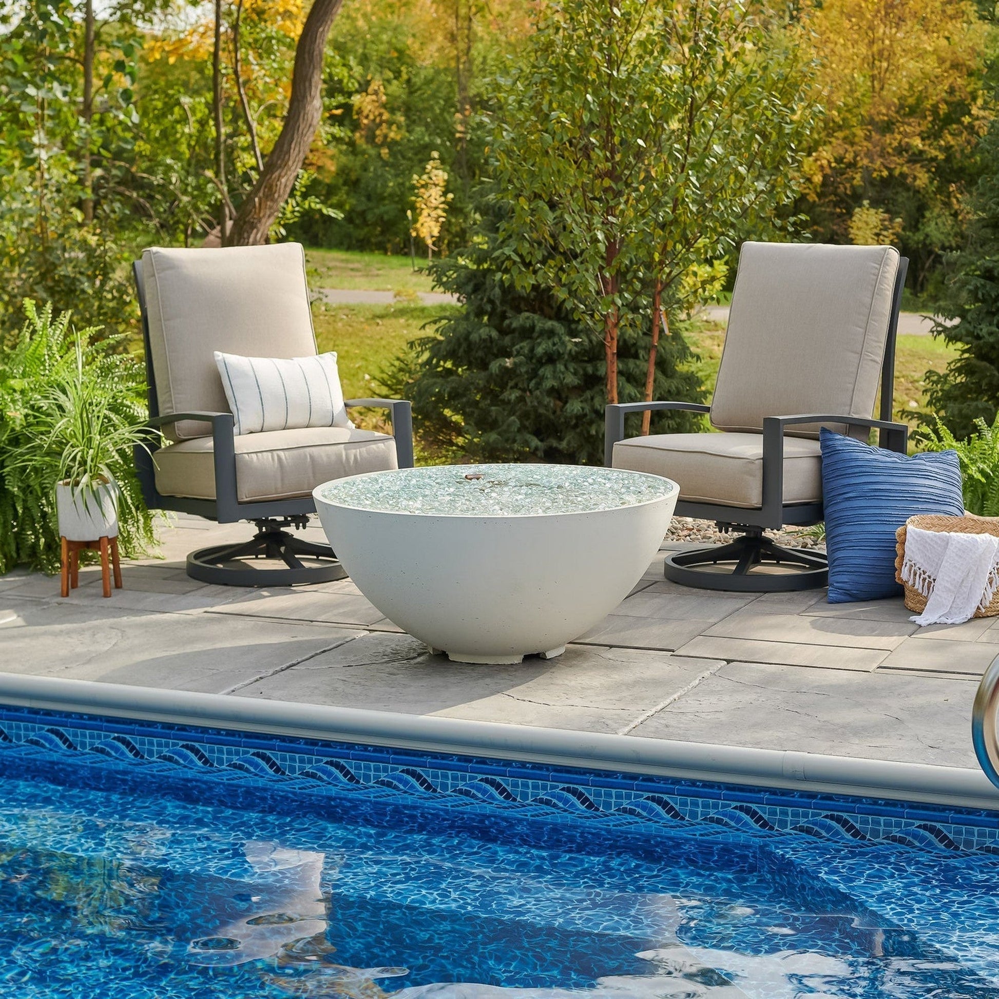 The Outdoor GreatRoom Company Cove Edge 42" White Gas Fire Pit Bowl