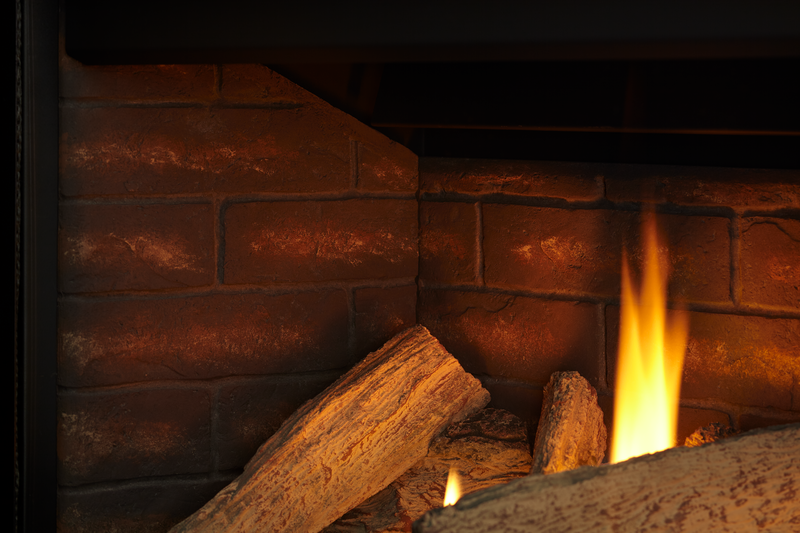 Majestic Quartz Platinum 36" Traditional Top/Rear Direct Vent Propane Gas Fireplace With IntelliFire Touch Ignition System